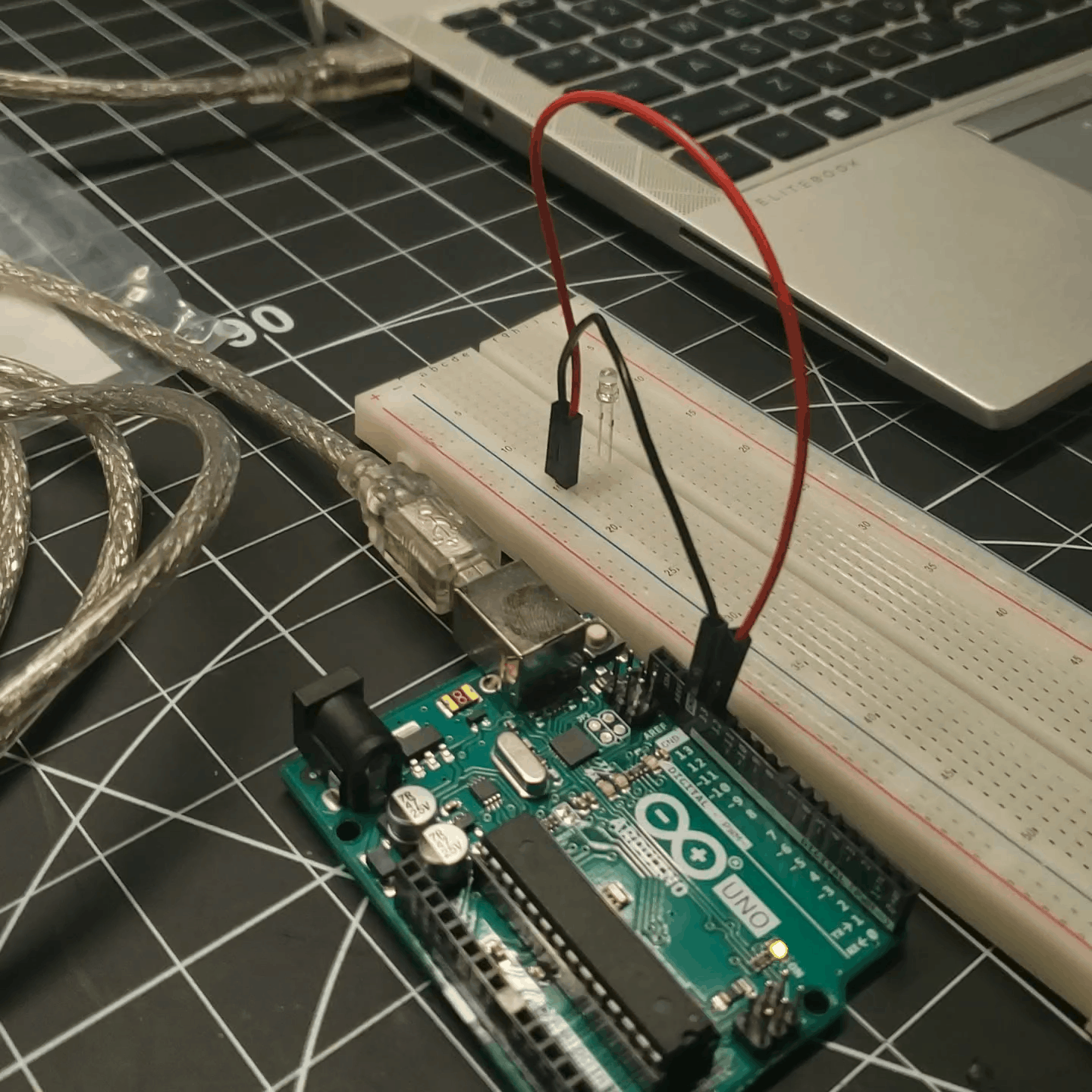 Tested a single LED bulb successfully lighting up. <a href='https://www.youtube.com/embed/tgbNymZ7vqY' target='_blank'><p>Project Video Link</p></a>