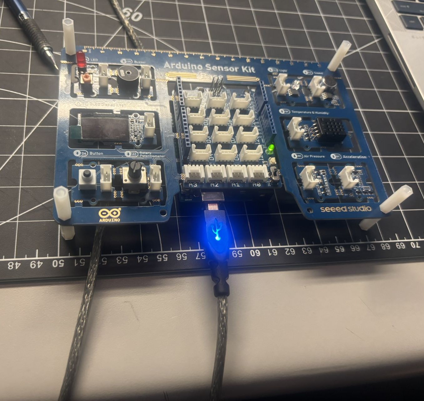 Successfully connected Arduino to the computer.